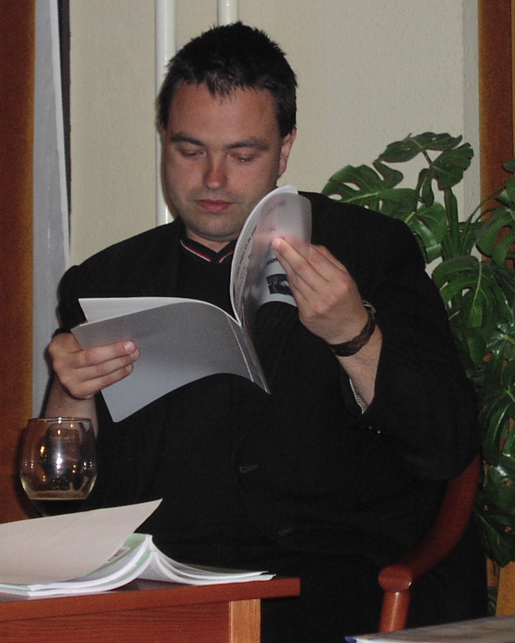 Felolvasási komolyság